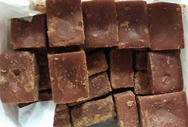 Dates palm jaggery